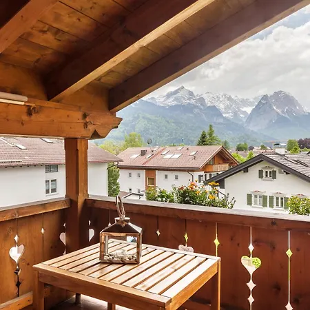 Alpblick Zugspitze Apartment *